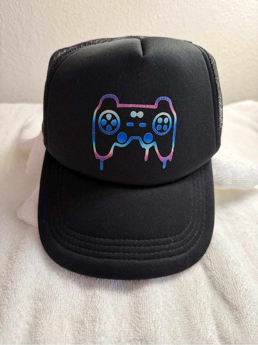 Black Melting Controller Kids Mesh Hat color blue And purple